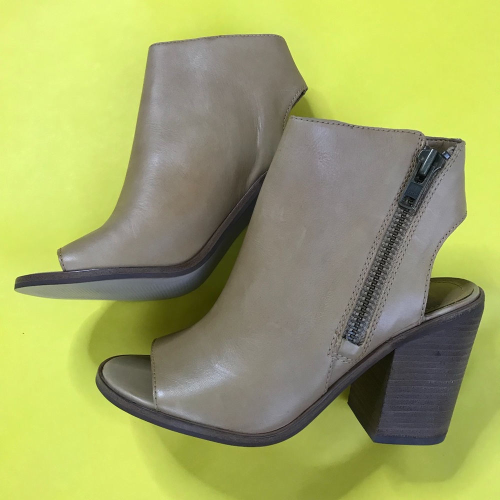 Steve Madden Mule Heels